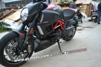 11年杜卡迪大鬼-红碳钎Ducati DIAVEL 霹雳车行2012.21现货