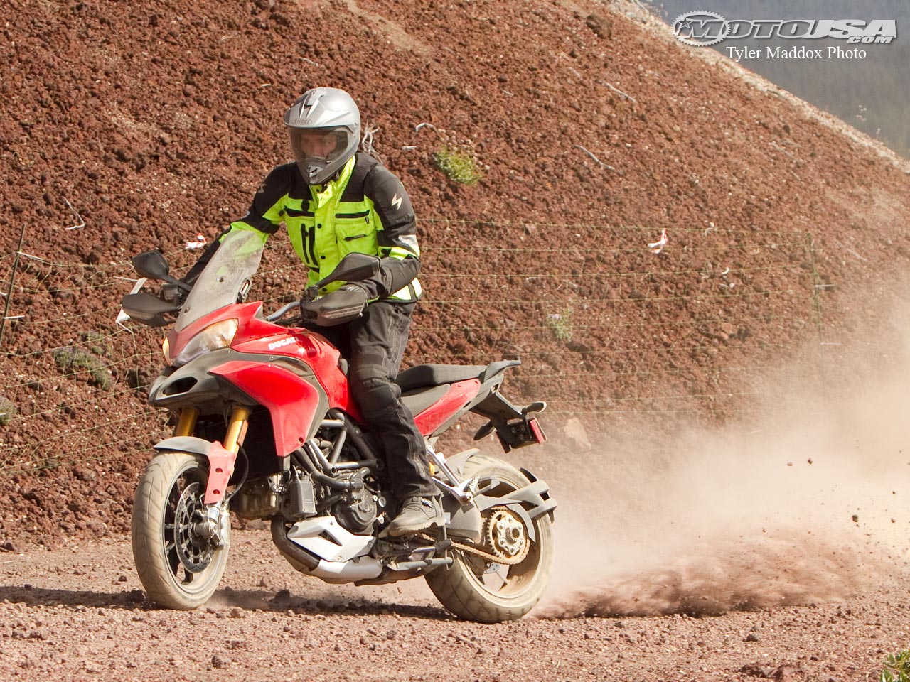 款杜卡迪Multistrada 1200 S摩托车图片3