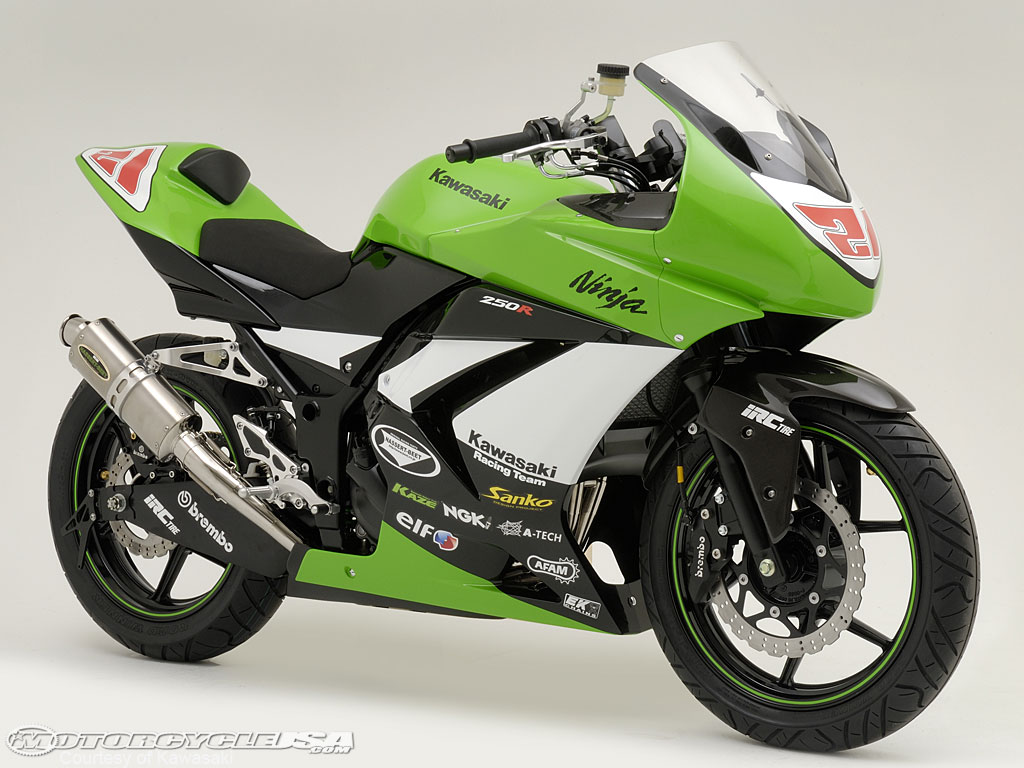 2008款川崎Ninja 250R摩托车图片3