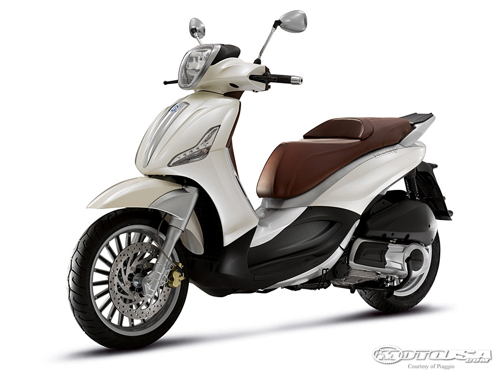款比亚乔MP3 250摩托车图片2
