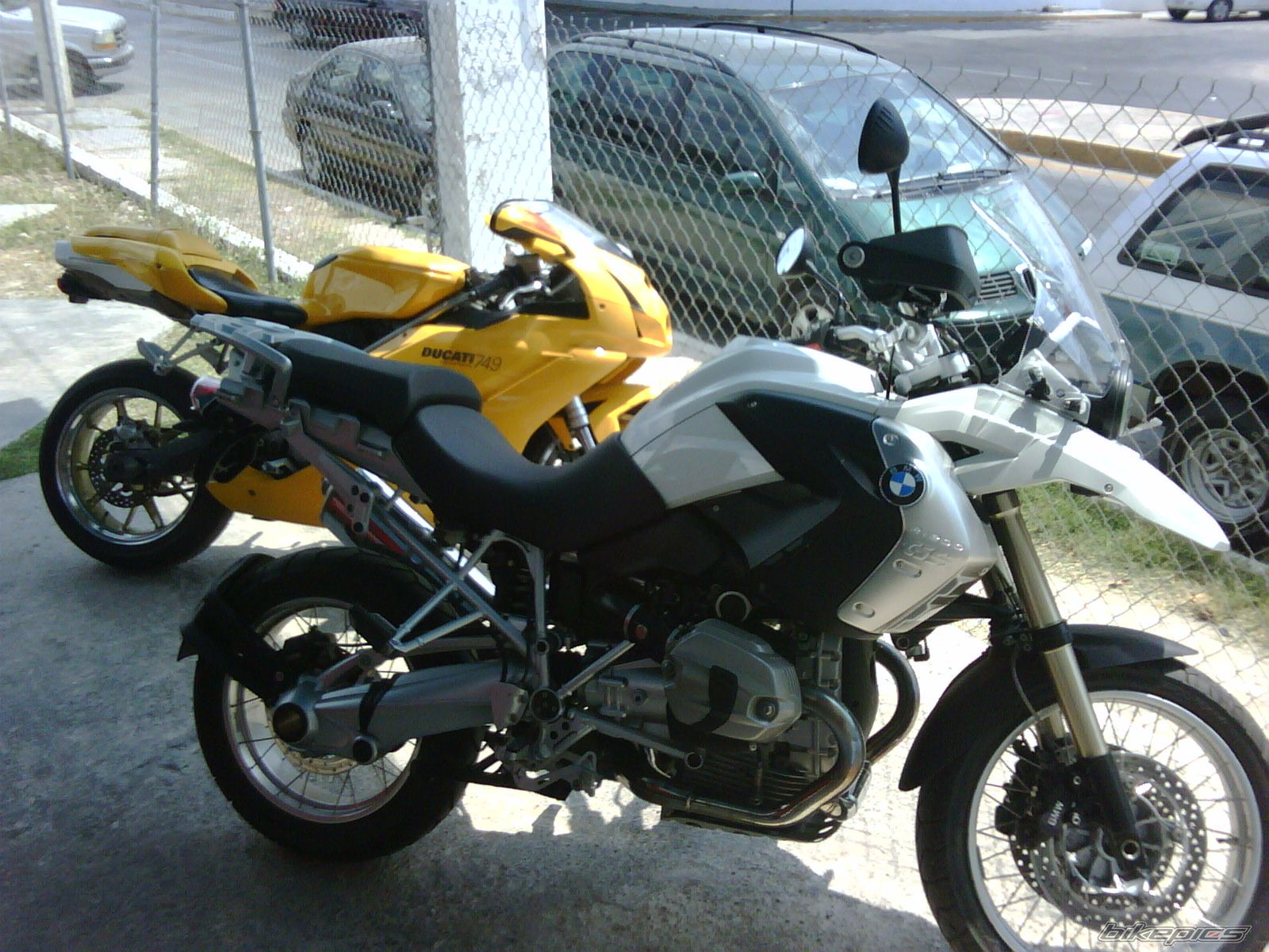 2010款宝马R1200GS摩托车图片2