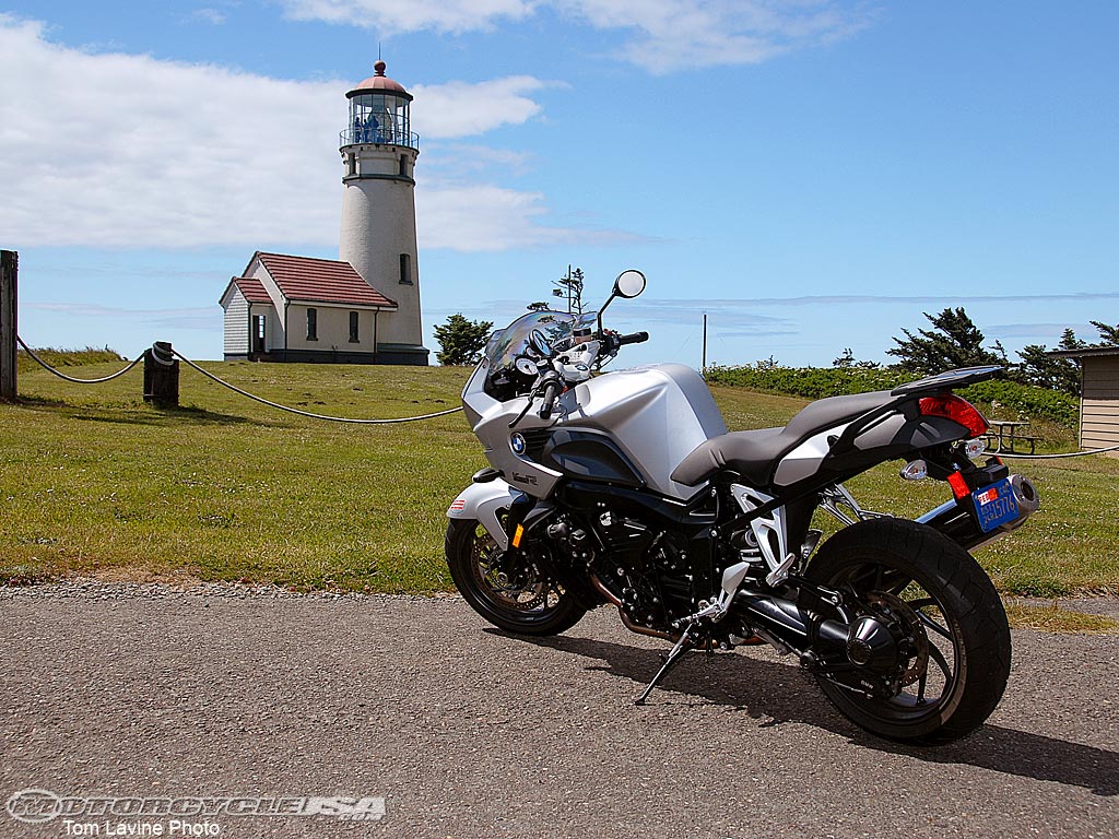 款宝马K1200R Sport摩托车图片4