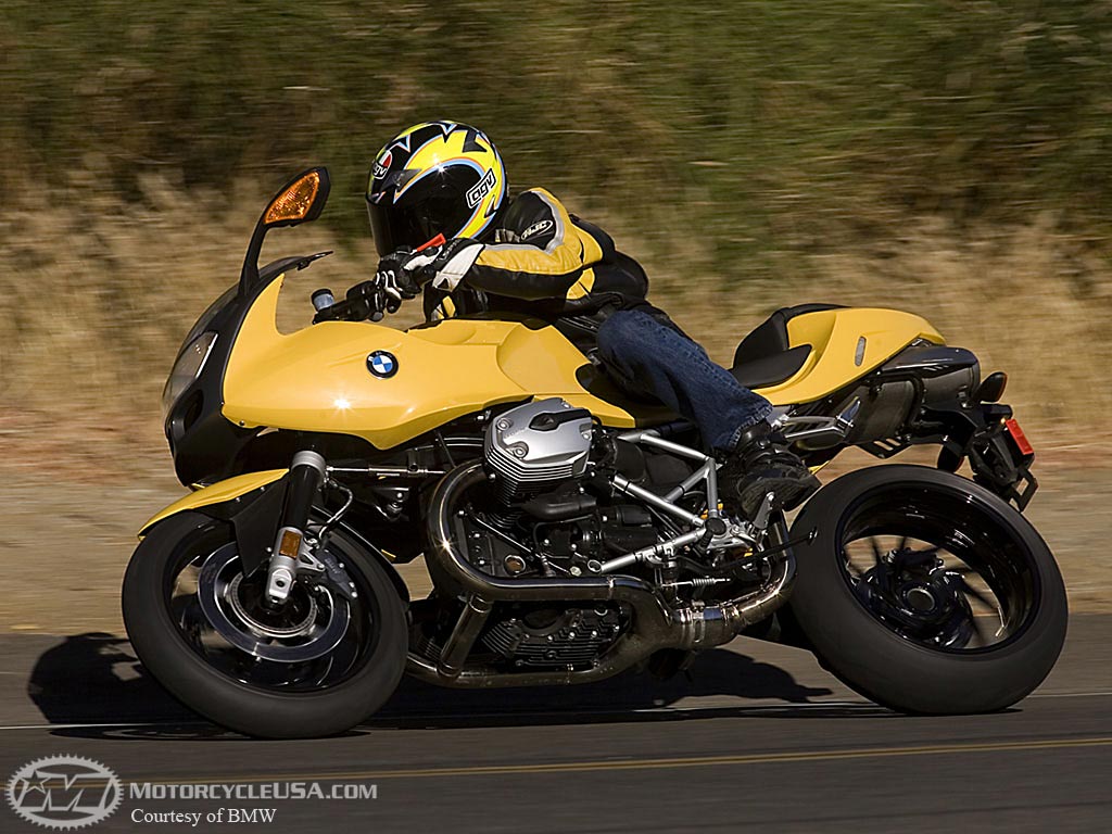 款宝马R1200S摩托车图片3
