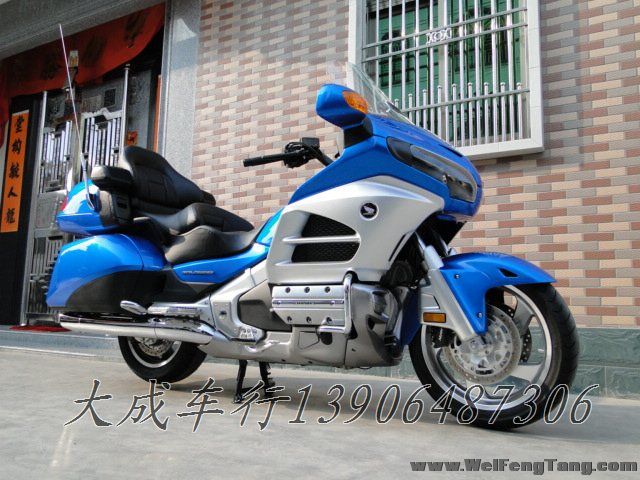 【二手本田巡航】2012年新款蓝色本田豪华洲际巡航休旅旗舰标配GL1800 图片 1