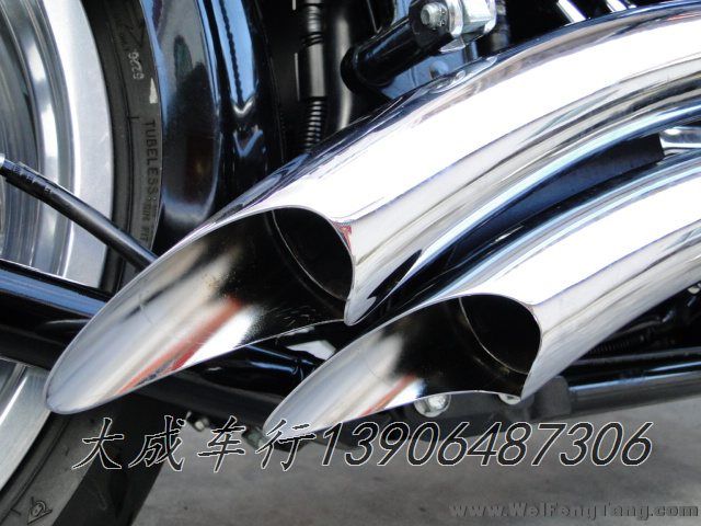 【二手哈雷太子】08年美国哈雷-戴维森新款车型黑色FXCWC--ROCKER-C改装排气 Rocker C图片 2