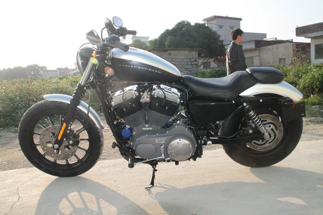 2009年哈雷1200n夜行者 挨车族车行2012.12现货 Sportster 1200 Nightster - XL1200N图片 2