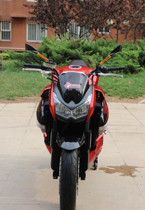 款川崎Z1000摩托车图片1