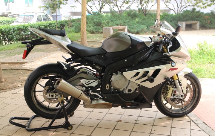 宝马摩托车 宝马s1000rr摩托车 s1000rr摩托车二手转让  参数配置